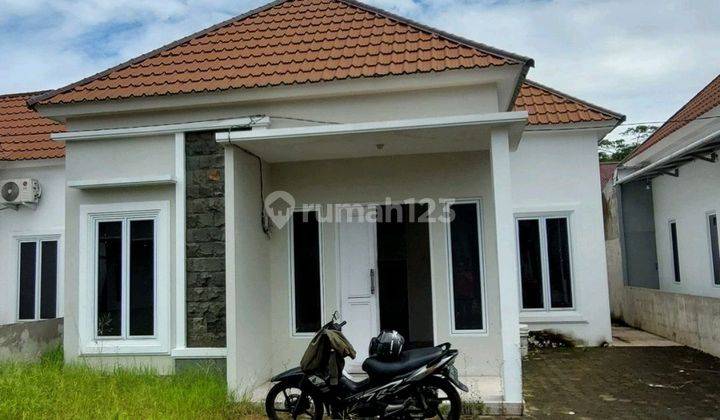 Rumah Baru Tunggal Tipe 70 Kota Pontianak 1