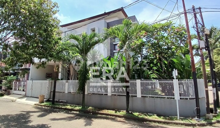 Rumah Minimalis Dlm Lingkungan Asri di Tangsel