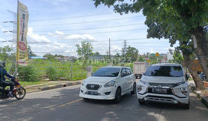 Tanah pinggir jalan raya 6