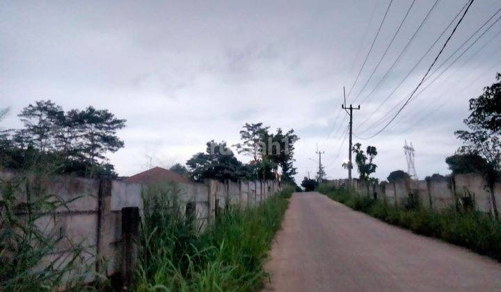 Tanah pinggir jalan raya 1