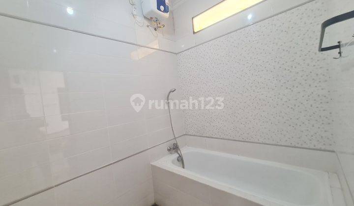 Rumah Semarang Barat Bsb Beranda Bali Bangunan , Full Furnish