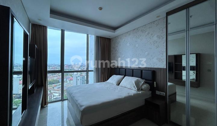 Disewakan 2 BR Apartemen The Windsor, Jakarta Barat 2