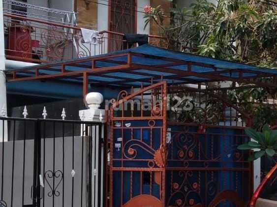 Dijual Rumah di Taman Palem Lestari, Jakarta Barat