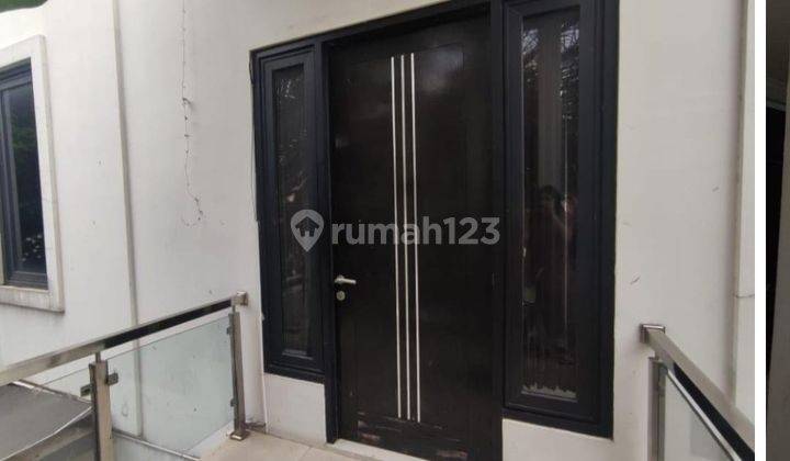 Rumah 3 Lantai Tahap Renovasi Bagus Hook  2