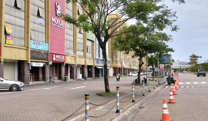 For Rent: Beach View Golf Island Shop House, 4.5x15, 4 Floors. Includes Basement.