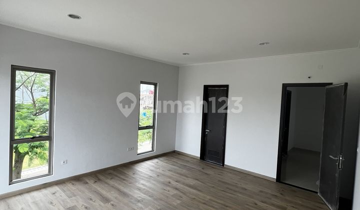 Dijual Cepat Rumah Serenade Pik, Lt.338, Lb 265, Hoek, View Bagus