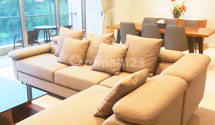 Pakubuwono Spring 2 BR Low Floor Well Maintained Furnished Unit  2