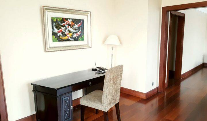SCBD Suite 3 BR Rare Unit Well Maintained 11