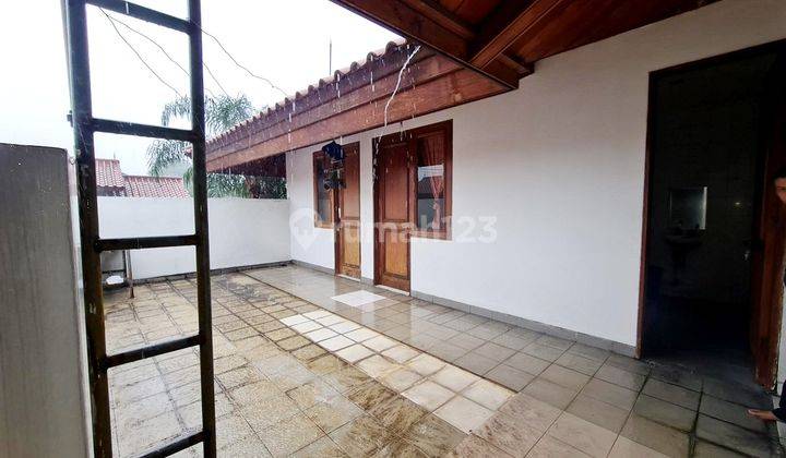 House Patra Kuningan Indonesian Authentic Design For Rent 2