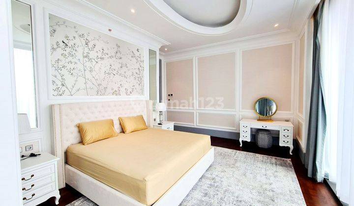 Fully Furnished Classic Modern High Floor St Regis Residence 2