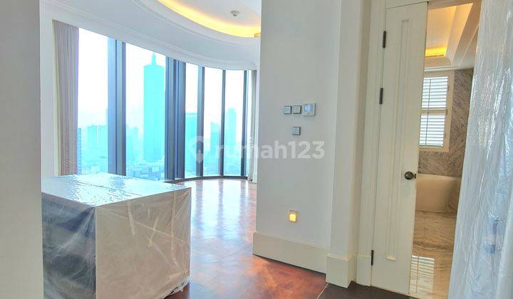 Re layout Spacious Unit 3 Br St Regis Residences 1