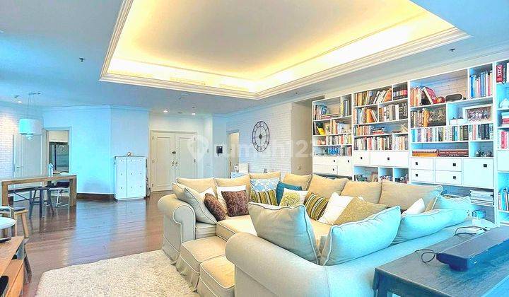 Sangat Terawat 3 Br Four Seasons Residences Sudah Renovasi  2