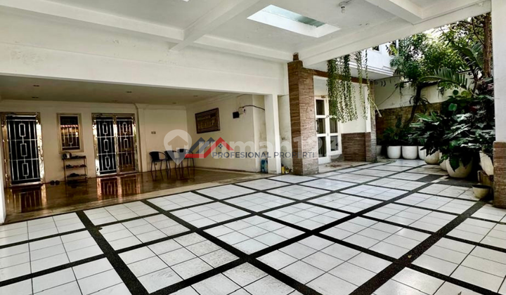Rumah Mewah Siap Huni Fully Furnished Dekat Pejaten Village area Jakarta Selatan