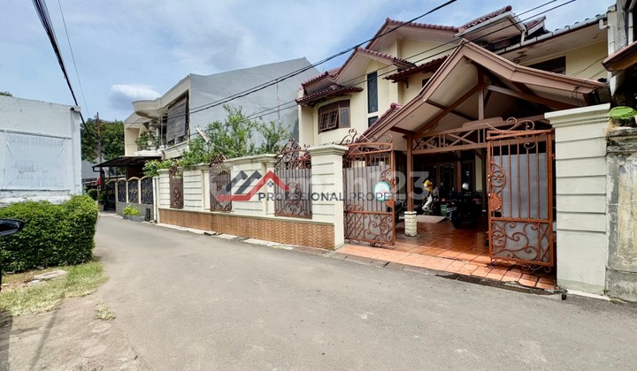 Ready-to-Occupy House Near Tb Simatupang Area, Pasar Minggu, South Jakarta