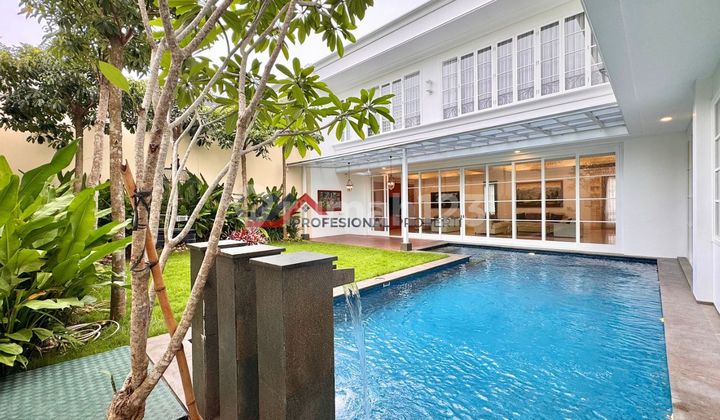 Luxurious Brand New House Full Furnished Desain American Classic In Kemang, Jakarta Selatan Luxurious Brand New House Full Furnished Desain American Classic In Kemang, Jakarta Selatan