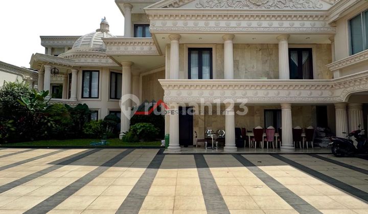 Villa Cinere Mas Rumah Mewah Mediteranian Classic Full Furnished 2