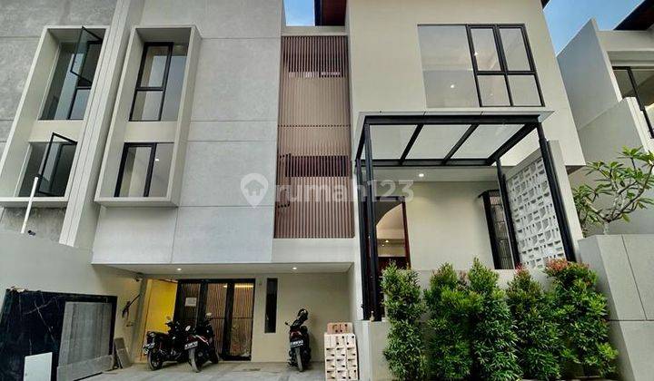 Rumah Minimalis Dalam Townhouse Cilandak Dekat Tol Tb Simatupang 1