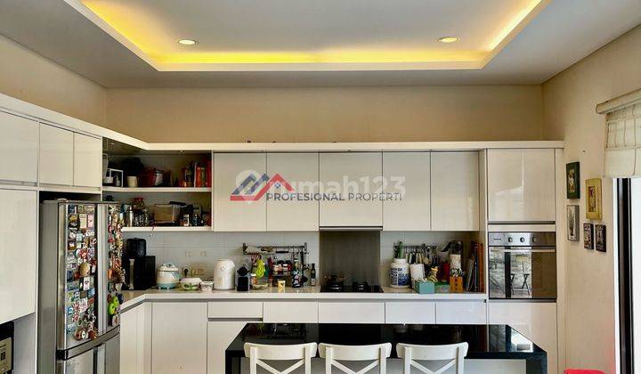 Rumah Tropical Modern di Townhouse Lebak Bulus Jakarta Selatan 2