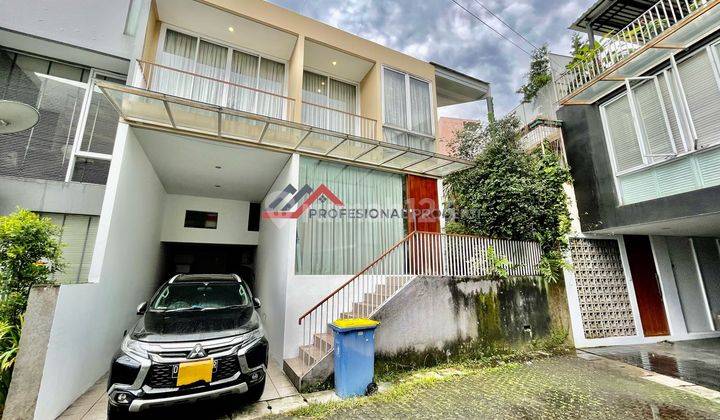 Dijual Rumah Tropical Minimalis di Kemang Jakarta Selatan 1