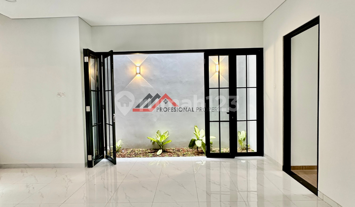 Rumah Baru Bergaya Minimalist Modern di Area Ampera Kemang, Jakarta Selatan 2