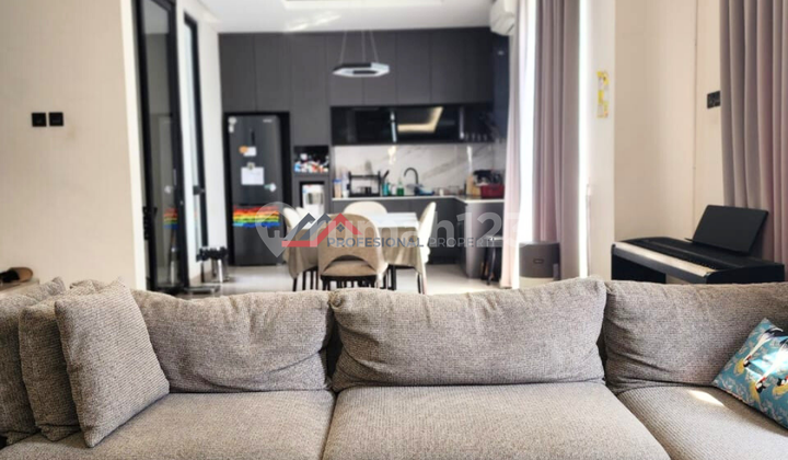 Rumah Bagus Siap Huni Dalam Townhouse di Ampera- Kemang Jakarta Selatan 2