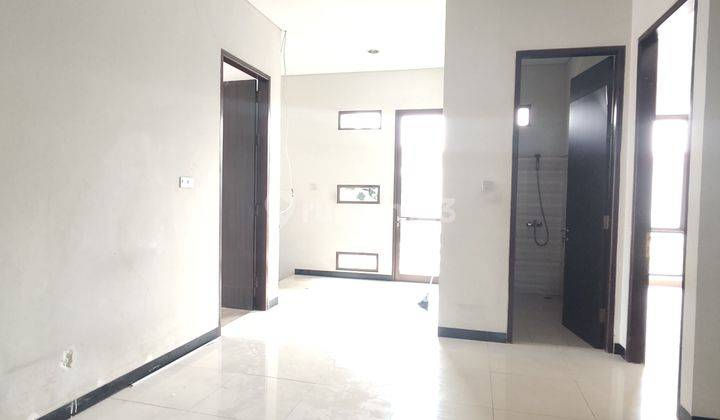 TOWN HOUSE DEKAT KEMANG-BAGUS-HARGA SEWA 170 JUTA PER TAHUN- 2