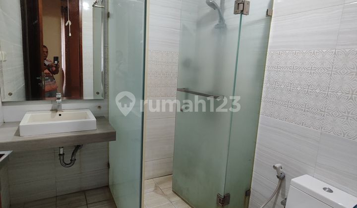 Pejaten Complex - Can Be Used for Office - Rent Price 195 Million Per Year. Negotiable. 2