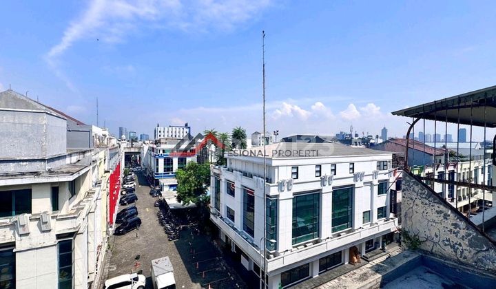 4-Floor Shop House at ITC Fatmawati - Annual Rent Price 200 Million