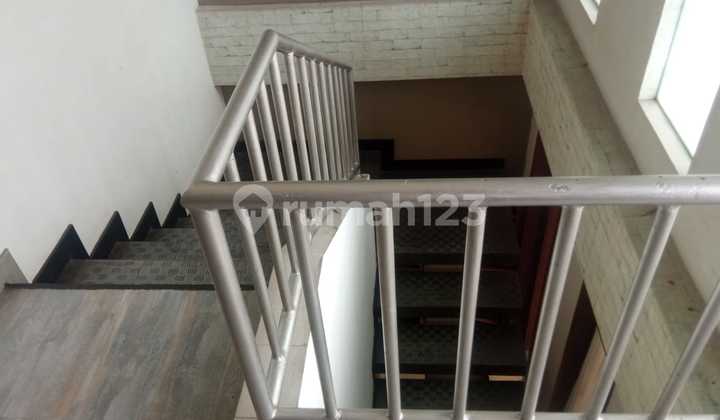 Bisa Buat Kantor- Harga Sewa 225 Juta Per Tahun. Nego- 2