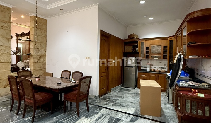 Rumah Murah - Siap Huni - Luas 155 / 200 Harga 4 Milyar. Nego - Rumah Murah - Siap Huni - Luas 155 / 200 Harga 4 Milyar. Nego -