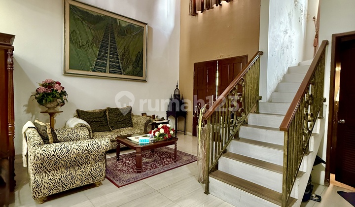 Fully Furnish-kavling Polri,ampera-harga Sewa 200 Juta Per Tahun - 1