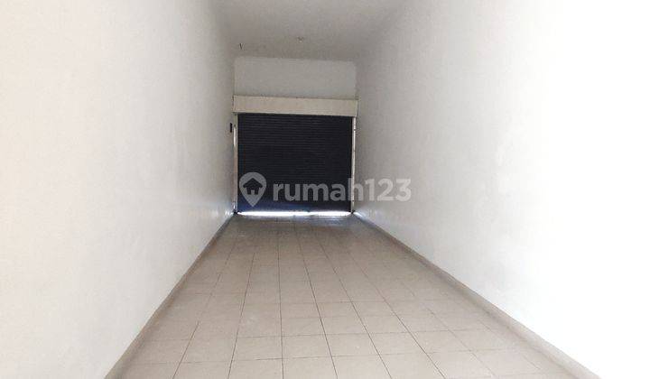 Bisa Buat Kantor  Lokasi Bagus- Harga Sewa 325 Juta Per Tahun- 2