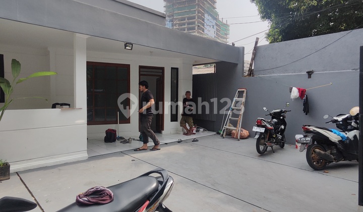 Bisa Buat Kantor- Harga Sewa 125 Juta Per Tahun.nego- Bisa Buat Kantor- Harga Sewa 125 Juta Per Tahun.nego-