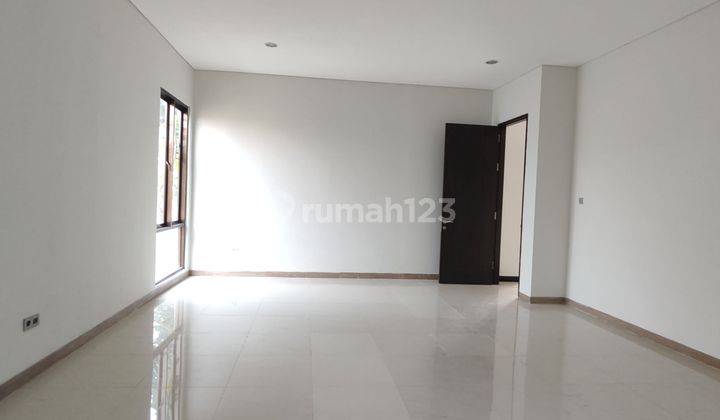 TOWN HOUSE DEKAT KEMANG-BAGUS-HARGA SEWA 170 JUTA PER TAHUN- 1