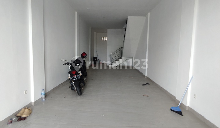 Ruko Baru-dekat Mcd Pondok Cabe-harga Sewa 95 Juta Per Tahun 2