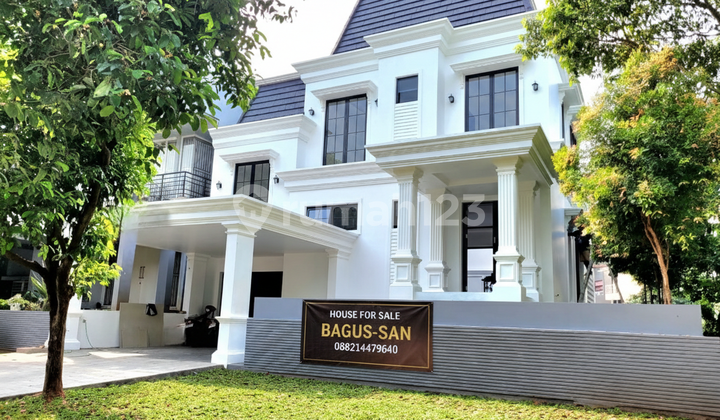 American Classic Cluster House Kebayoran Bintaro Sector 7 With Swimming Pool