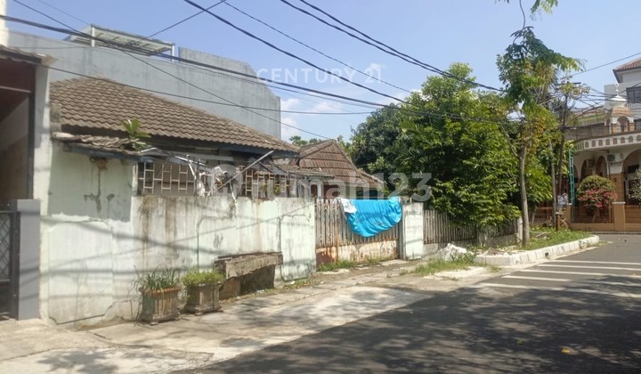 Rumah Hitung Tanah Strategis Dalam Komplek Pesanggrahan Jaksel