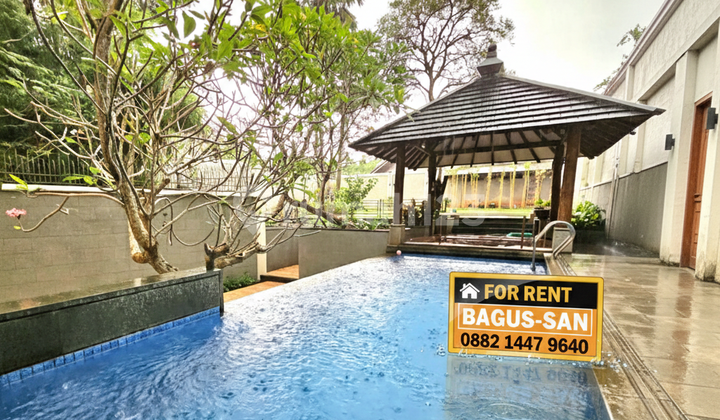 Disewakan Rumah Mewah dengan Swim Pool Bintaro Sektor 9