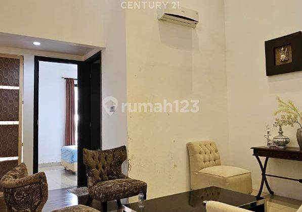 Rumah Cantik Semi Furnished 4 KT Di Kebayoran Bintaro Lr14687 1