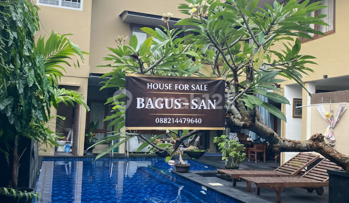 Modern Tropical Serene House with Swimming Pool in Bintaro Sector 3, South Tangerang.