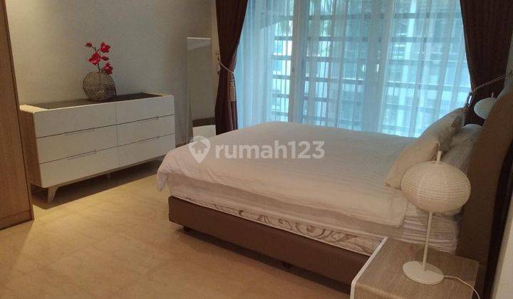 Apartement Sudirman Residences 3 BR Furnished Bagus 1