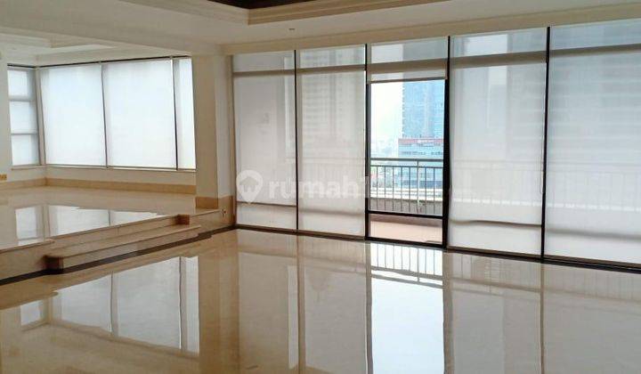 Apartment Sailendra 3 BR Unfurnished Bagus 1