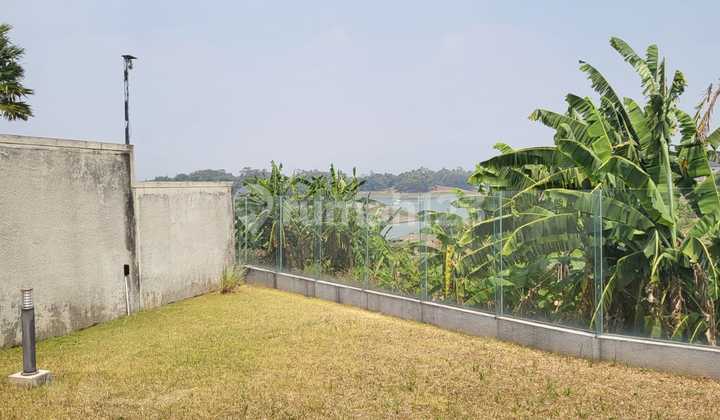 Rumah Luas Mewah dan Rapih di Kota Baru Parahyangan Bandung Ne 2