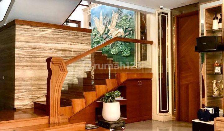 Dijual Rumah Mewah Dan Bangunan Megah di Area Kebayoran Baru 1