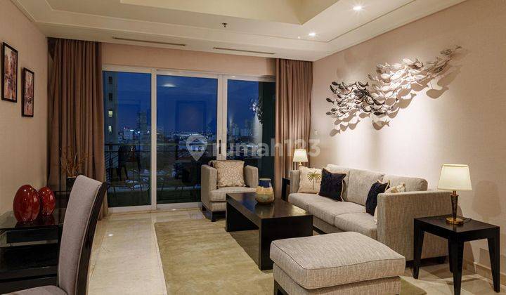 ruang keluarga for rent luxury unit at