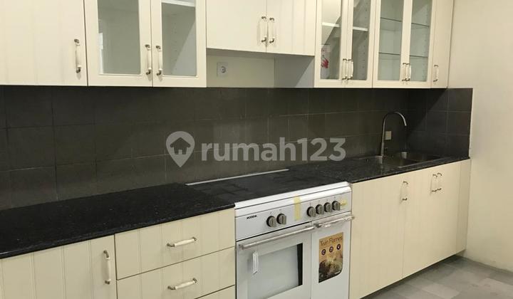 DIJUAL CEPAT !! Rumah strategis di Lebak bulus area  2