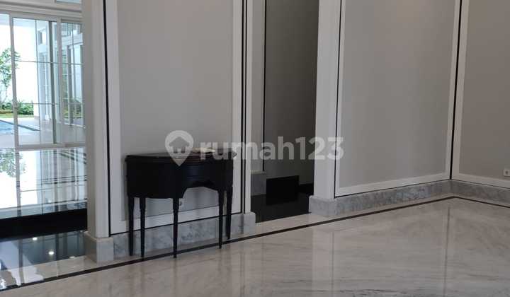 For Sale Executive House At Menteng Area SHM 2