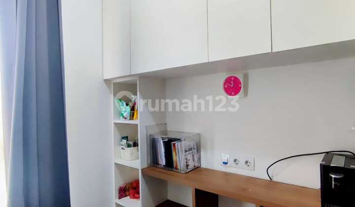 For Sale Sky House Alam Sutera Studio Apartment Fully Furnished 27th Floor Acacia Tower - Pool View 2