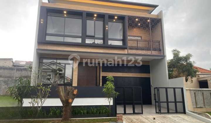 Rumah Cantik di Bintaro Jaya Sektor 9 Mertilang Siap Huni Bangunan Baru