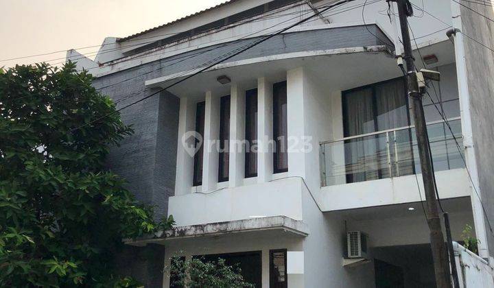 Rumah 2 Lantai Camar Sektor 3 Bintaro Jaya Dekat Stasiun 1